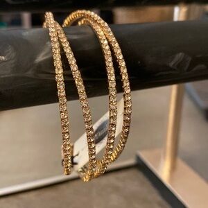 ⭐️‼️NWT‼️ Sparkle Rose Gold Bangle